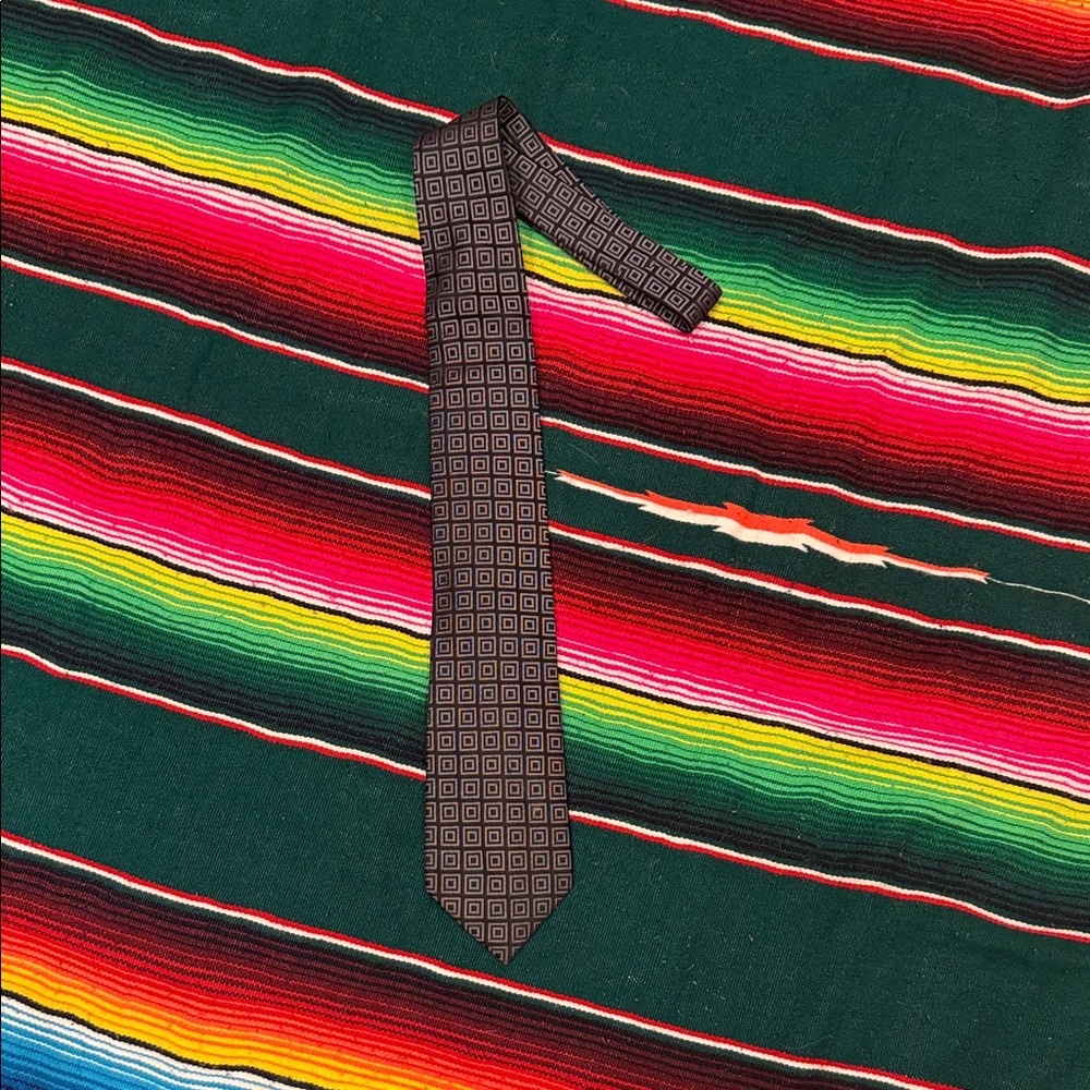 Calvin Klein Black and Red Patterned Tie